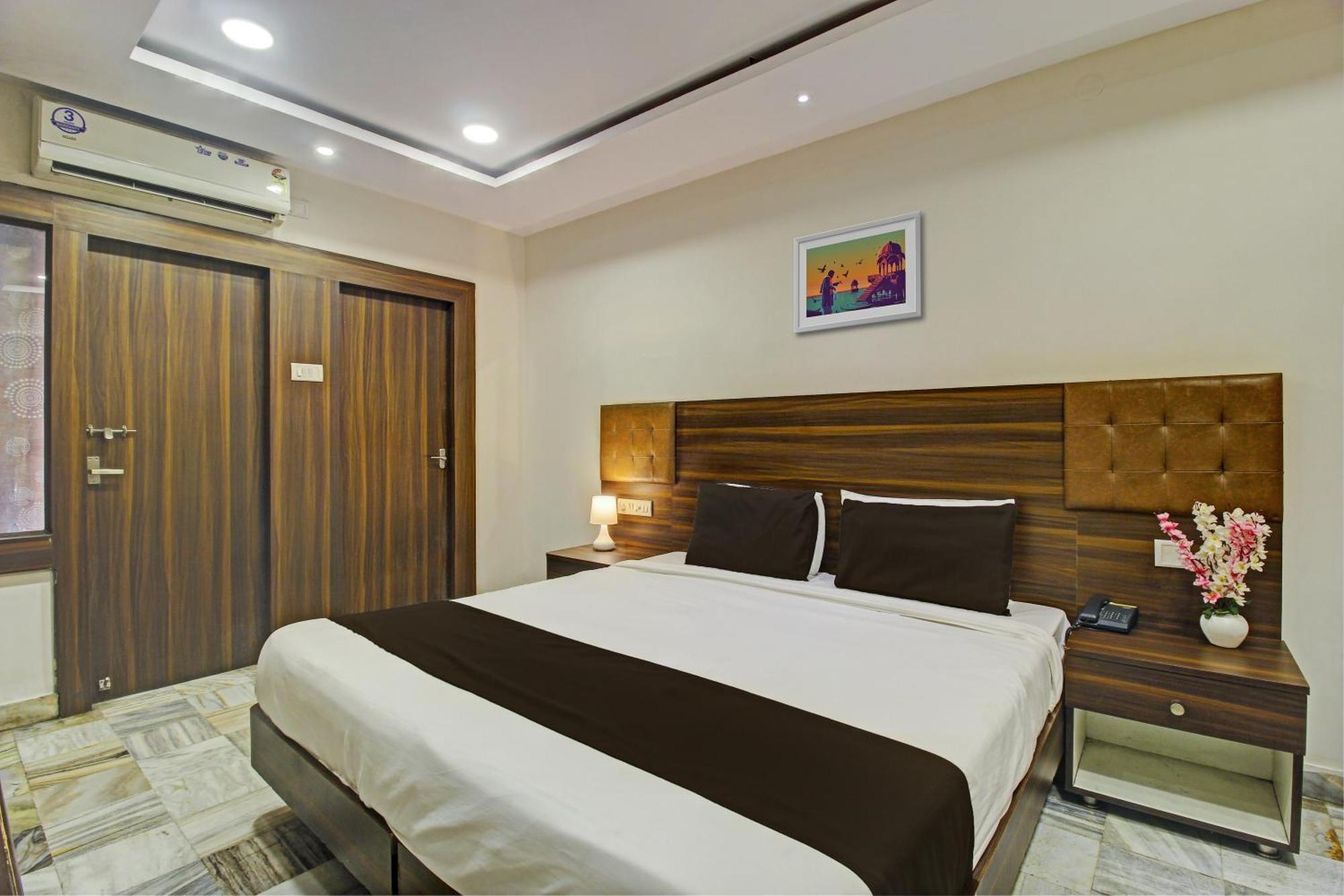Hotel O Srujana Stay Inn Гайдарабад Екстер'єр фото