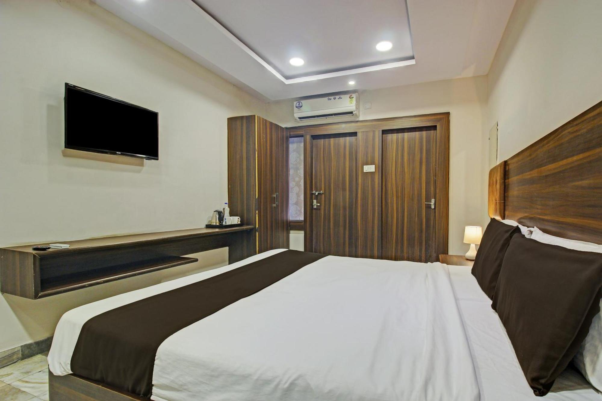 Hotel O Srujana Stay Inn Гайдарабад Екстер'єр фото